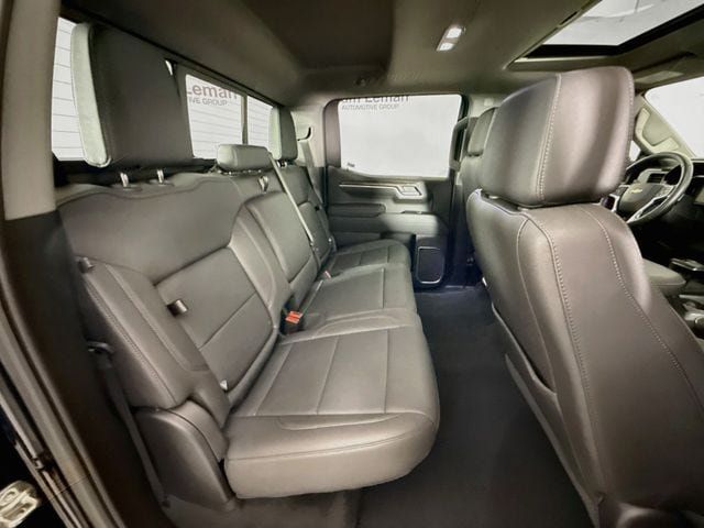 Used 2026 Chevrolet Silverado 1500 LTZ AWD/4WD image 28