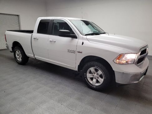 Used 2015 RAM 1500 Classic SLT AWD/4WD image 11