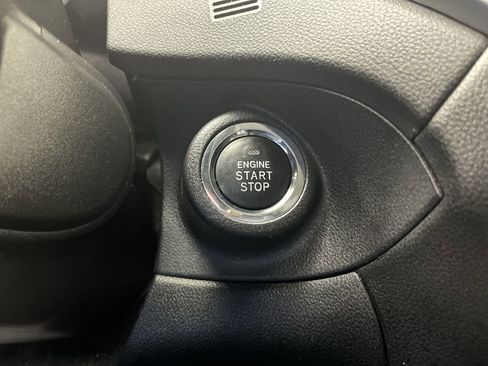 Used 2023 Subaru Ascent Premium w/ Convenience Package image 19