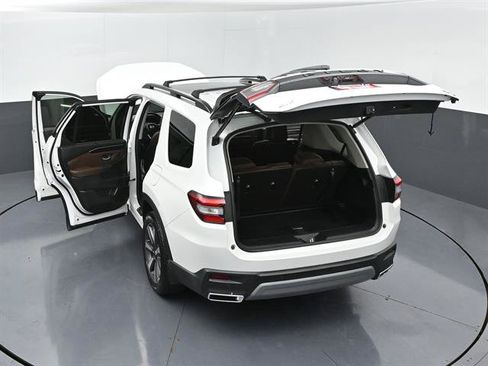 Used 2024 Honda Pilot Elite image 52