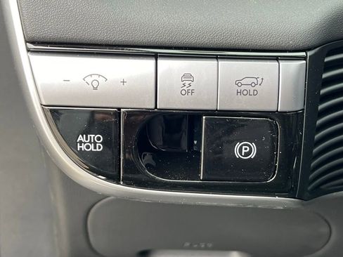 New 2024 Hyundai Ioniq 5 Limited image 25