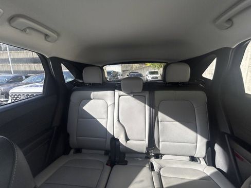 Used 2023 Ford Escape Platinum image 21