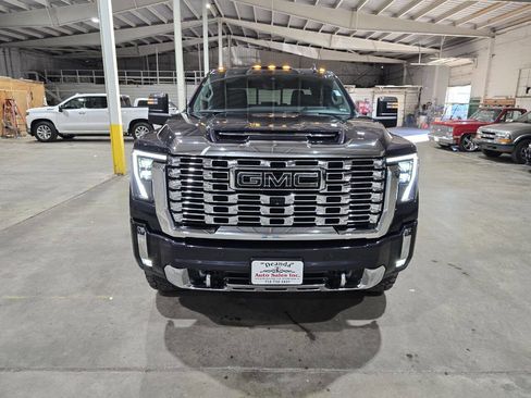 Used 2024 GMC Sierra 2500 Denali w/ Technology Package image 22