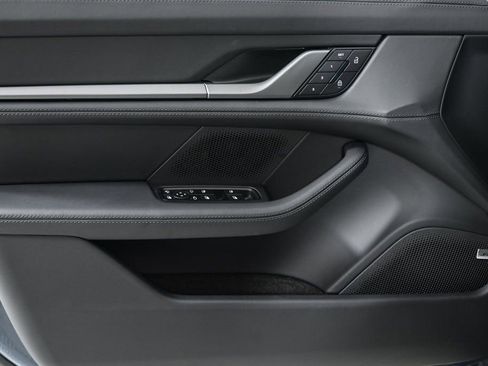 New 2026 Porsche Taycan 4 image 6