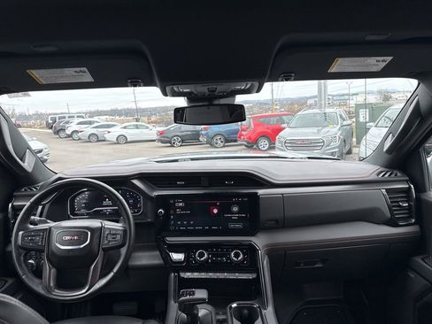 Used 2024 GMC Sierra 1500 AT4 w/ AT4 Preferred Package image 29