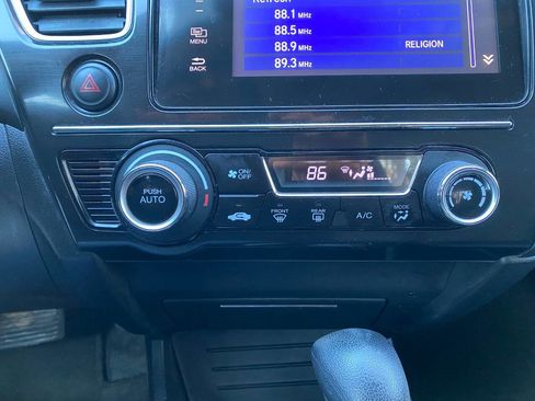 Used 2015 Honda Civic SE image 24