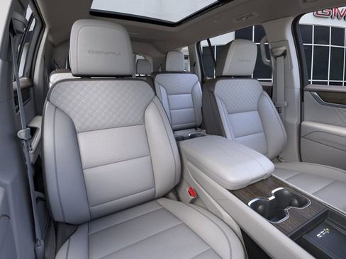 New 2026 GMC Acadia Denali w/ Super Cruise Package image 16