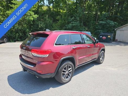 Used 2017 Jeep Grand Cherokee Limited AWD/4WD image 3