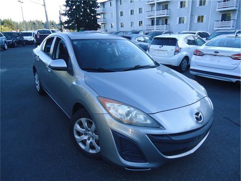 Used 2011 MAZDA MAZDA3 i Sport FWD image 4