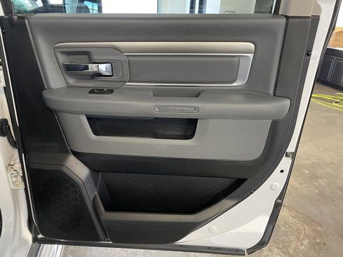 Used 2018 RAM 1500 Big Horn image 29