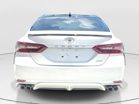 Used 2024 Toyota Camry XSE FWD image 5
