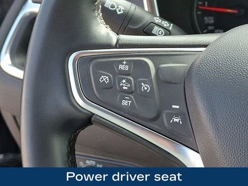 Used 2024 Chevrolet Equinox LT AWD/4WD image 7