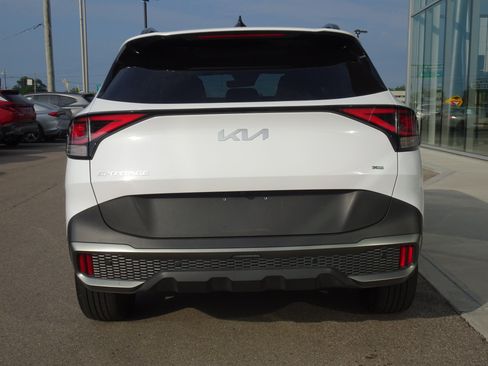 Used 2023 Kia Sportage X-Line w/ X-Line Premium Package AWD/4WD image 4