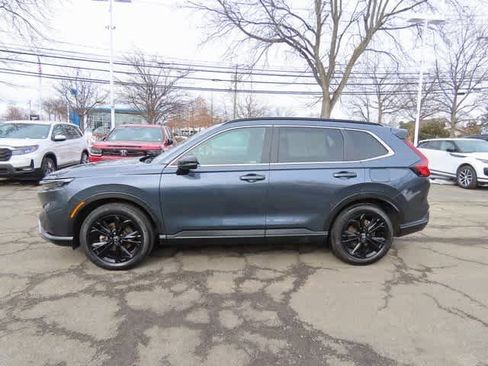 Certified 2023 Honda CR-V Sport Touring image 3