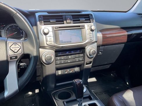 Used 2019 Toyota 4Runner Limited AWD/4WD image 6