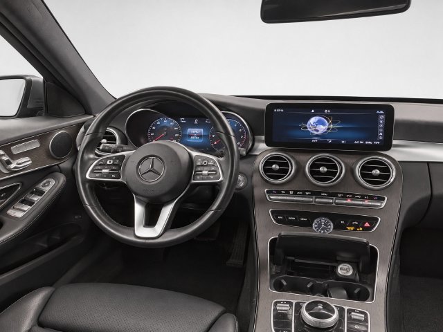 Used 2019 Mercedes-Benz C 300 4MATIC Sedan image 29