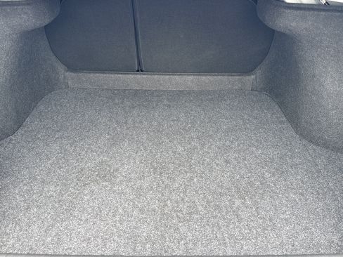 Used 2025 Nissan Sentra S FWD image 30
