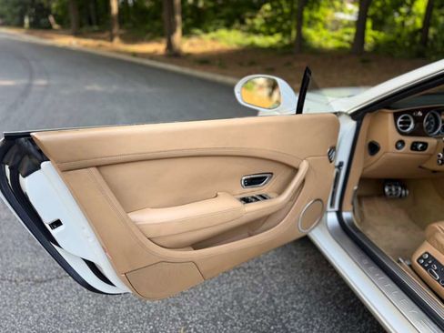 Used 2016 Bentley Continental GT AWD/4WD image 33