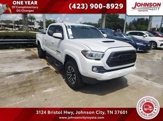 Used 2022 Toyota Tacoma TRD Sport AWD/4WD video 1