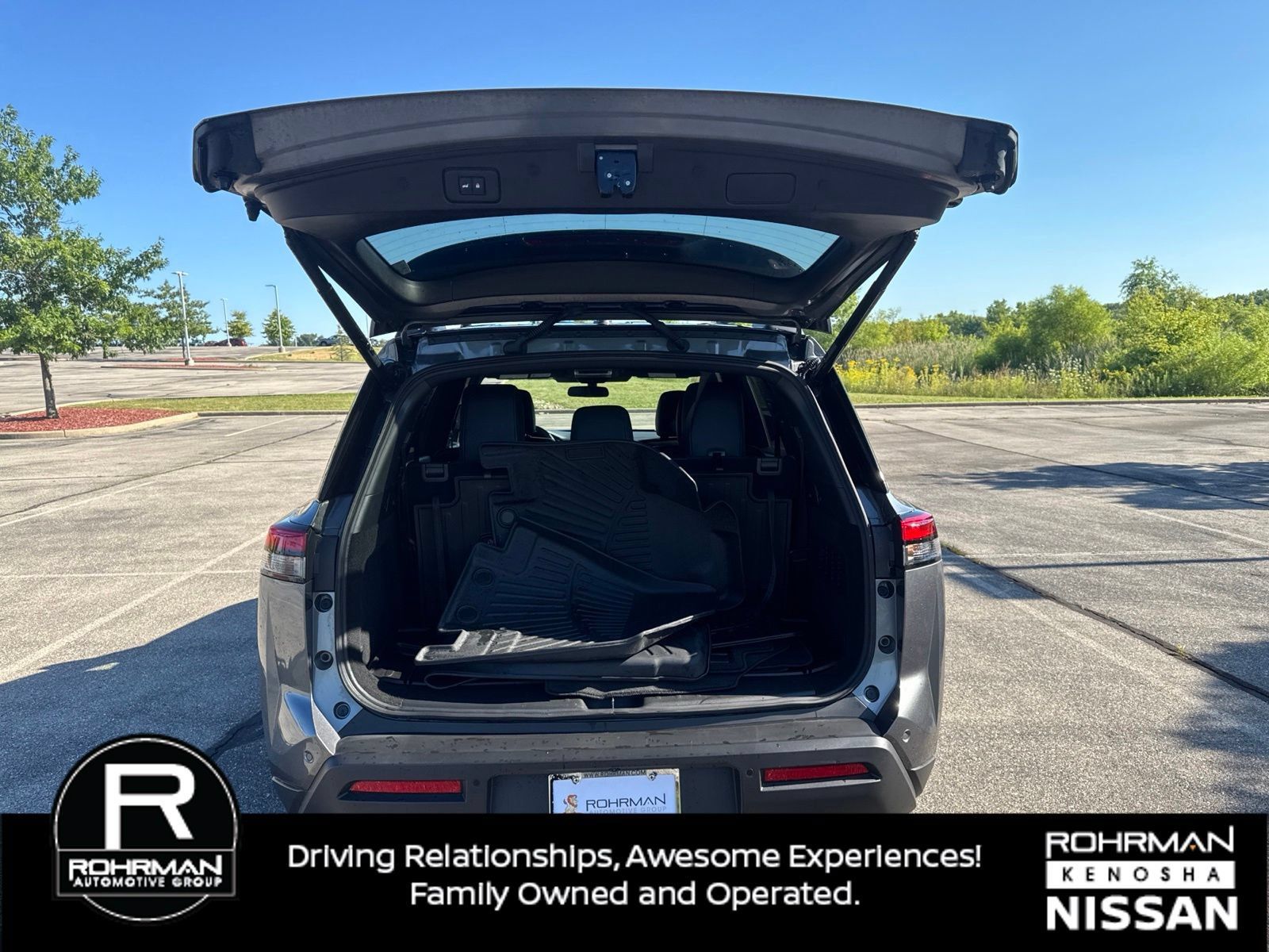 Certified 2025 Nissan Pathfinder Rock Creek AWD/4WD image 12