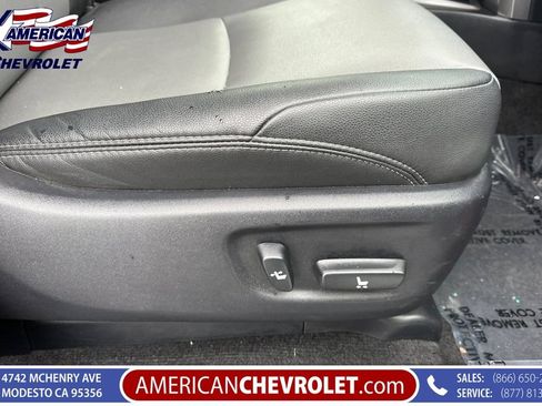 Used 2024 Toyota 4Runner SR5 Premium AWD/4WD image 24