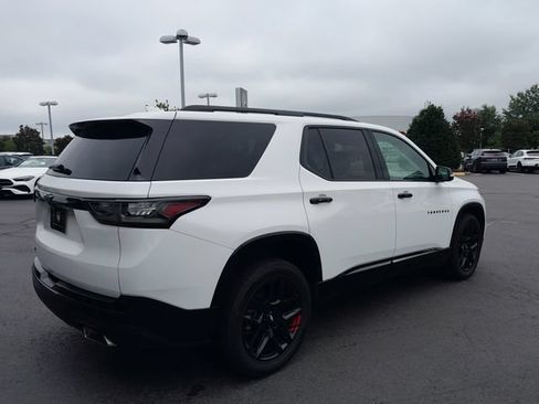 Used 2020 Chevrolet Traverse Premier w/ Redline Edition FWD image 23