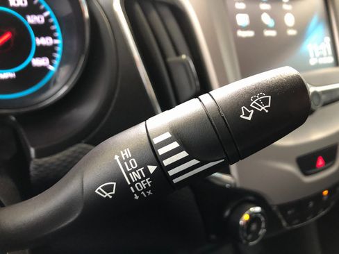 Certified 2017 Chevrolet Cruze LS image 28