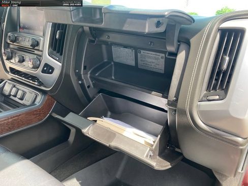 Used 2015 GMC Sierra 1500 SLT w/ SLT Preferred Package AWD/4WD image 37