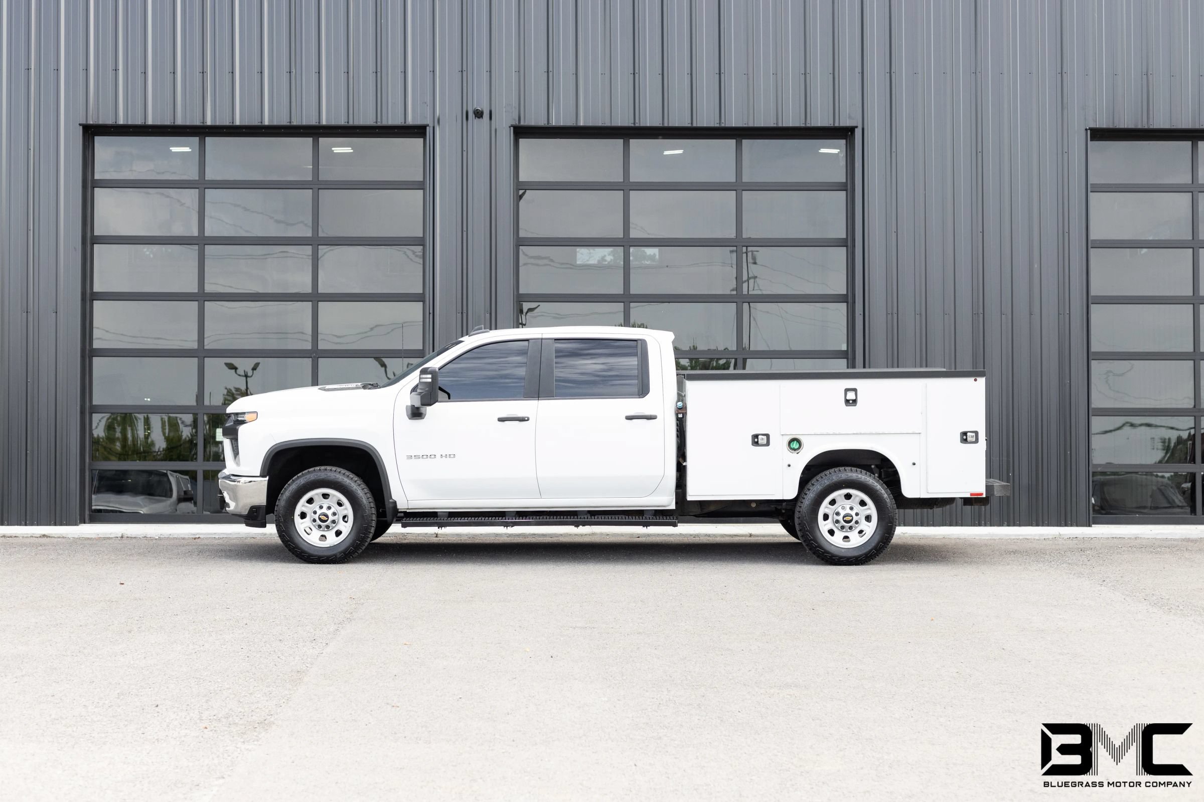 Used 2023 Chevrolet Silverado 3500 W/T w/ WT Convenience Package AWD/4WD image 1
