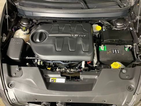 Used 2018 Jeep Cherokee Limited w/ Trailer Tow Group image 33