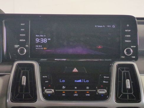 Used 2022 Kia Sorento SX image 22