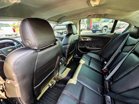 Used 2014 Chevrolet SS image 11