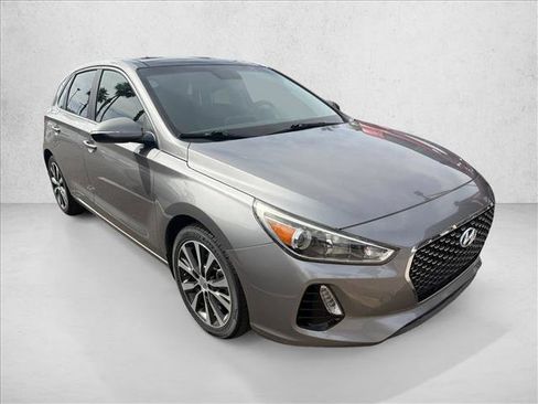 Used 2020 Hyundai Elantra GT w/ Style Package 02 FWD image 7