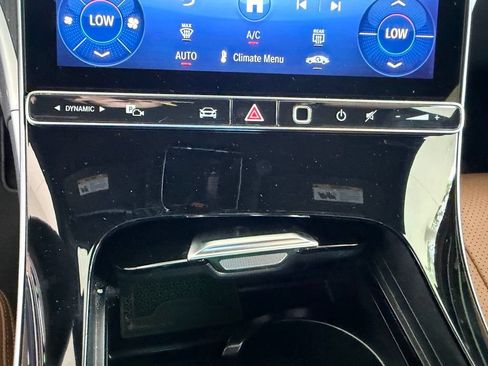 Used 2025 Mercedes-Benz CLE 300 4MATIC Coupe w/ AMG Line image 49