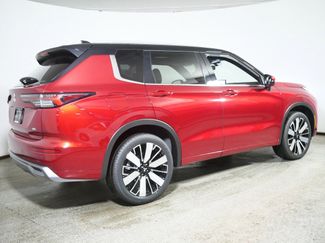 New 2025 Mitsubishi Outlander SEL video 2