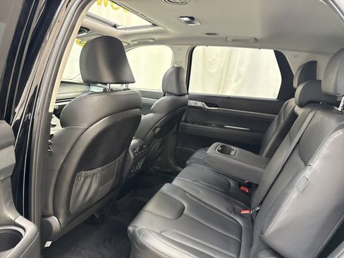 Used 2023 Hyundai Palisade SEL AWD/4WD image 14