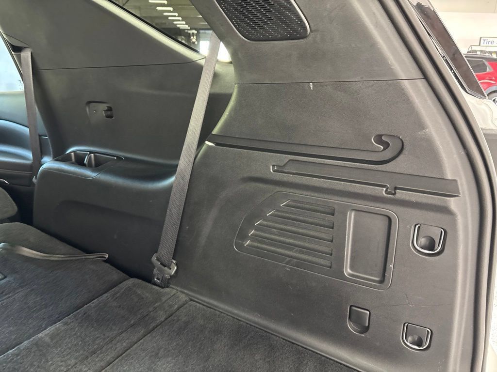 Used 2026 Chevrolet Traverse LT FWD image 56