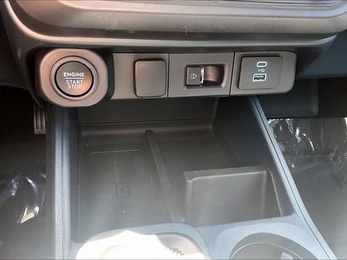 Used 2024 Ford Maverick Lariat w/ Black Appearance Package FWD image 32