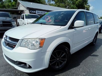 Used 2017 Dodge Grand Caravan SXT