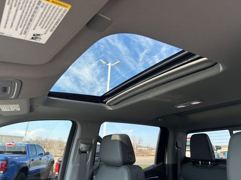 New 2026 Chevrolet Silverado 1500 LTZ w/ LTZ Convenience Package II image 23