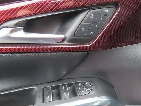 Used 2025 Chevrolet Traverse RS w/ LPO, Floor Liner Package AWD/4WD image 13