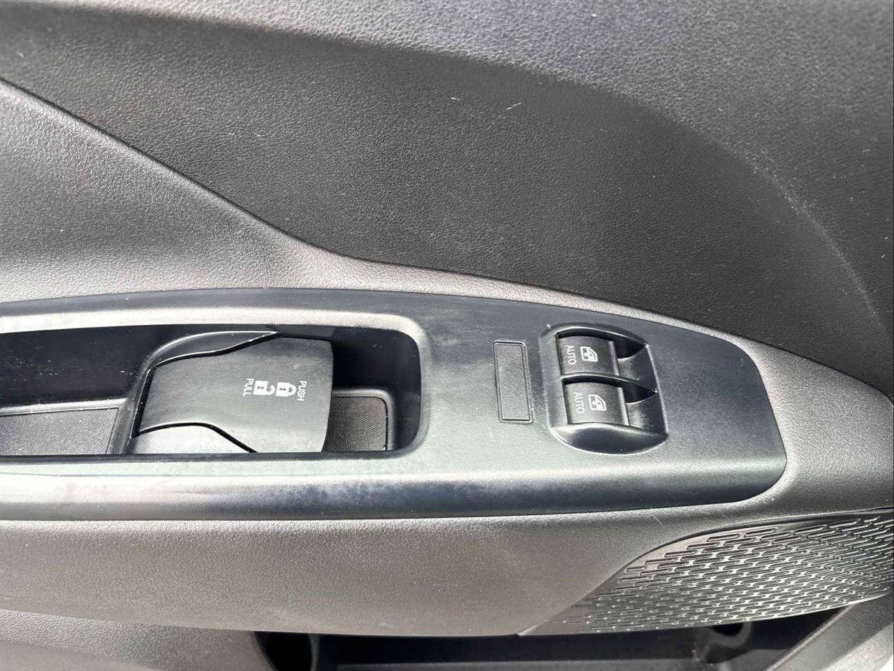 Used 2018 RAM ProMaster City Tradesman FWD image 14
