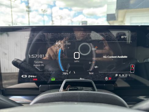 New 2026 GMC Hummer EV 4x4 Crew Cab image 15