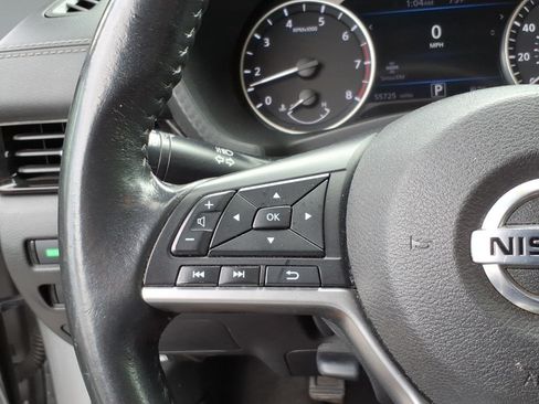 Used 2022 Nissan Sentra SV FWD image 10