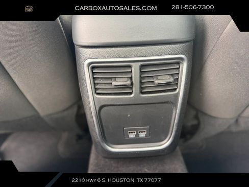 Used 2023 Dodge Charger SXT RWD image 28