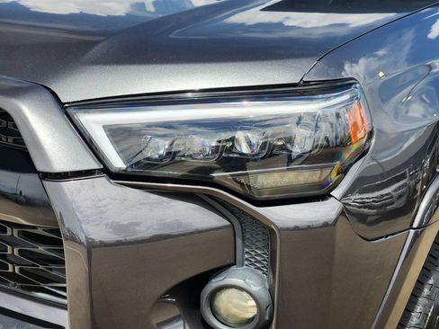 Used 2014 Toyota 4Runner SR5 Premium RWD image 9