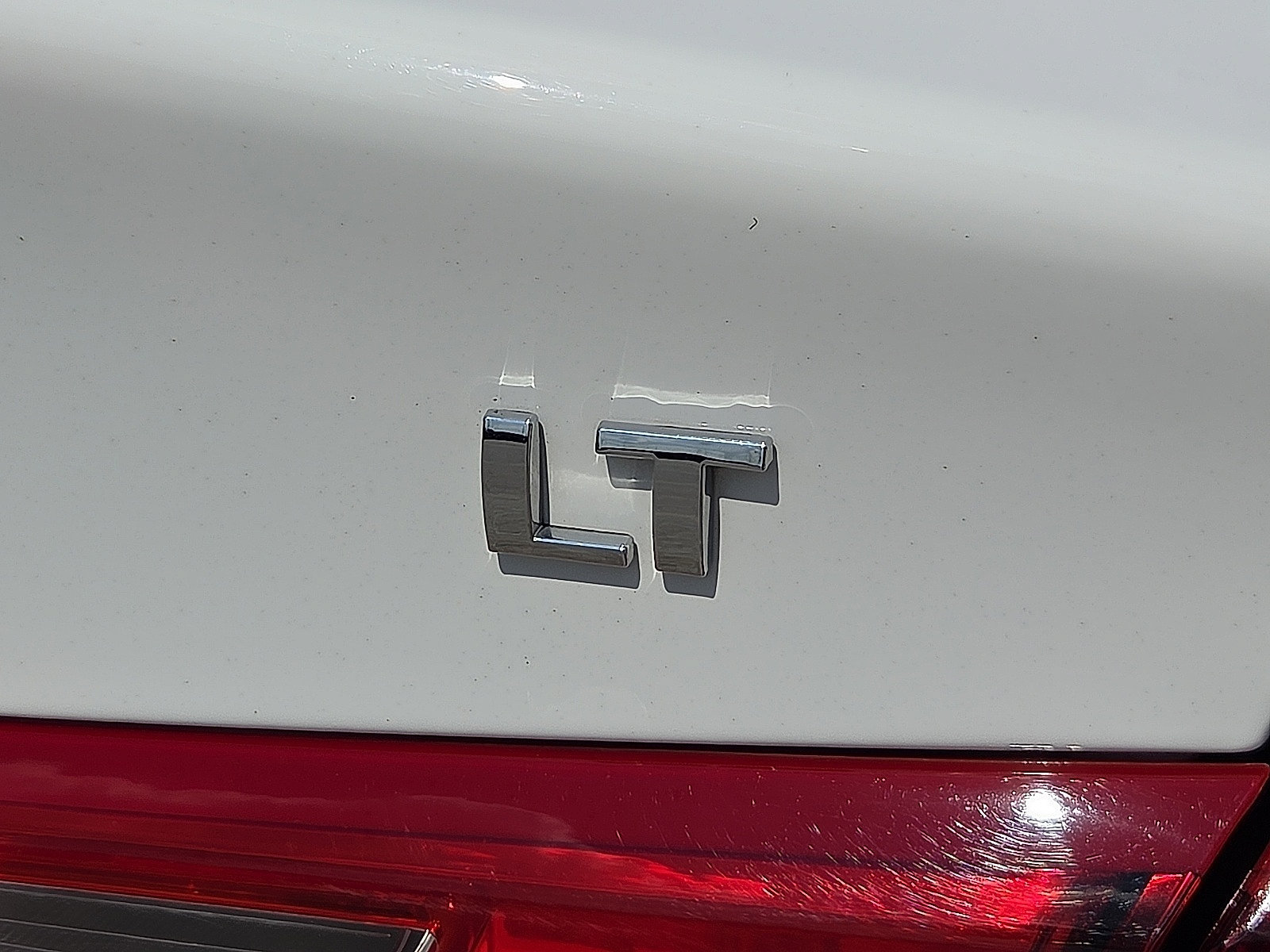 Certified 2025 Chevrolet Malibu LT FWD image 9