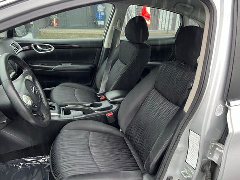 Used 2019 Nissan Sentra SV image 18