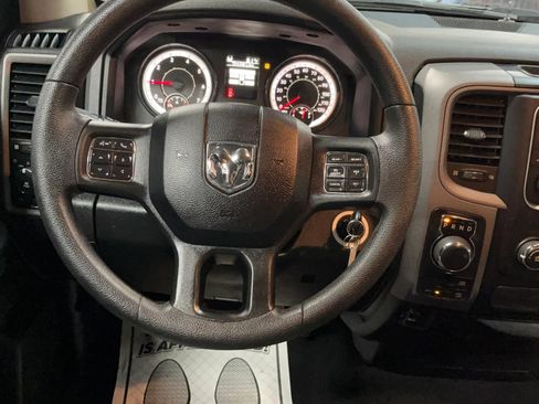 Used 2017 RAM 1500 Express w/ Black Ram 1500 Express Group AWD/4WD image 28