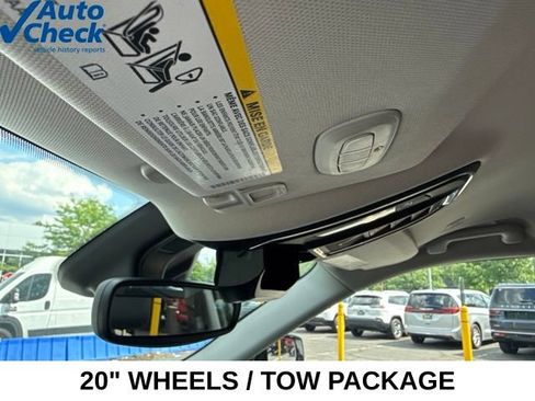 Used 2023 Jeep Grand Cherokee Limited w/ Trailer Tow Prep Group (B) AWD/4WD image 36